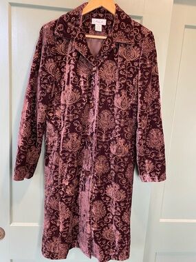 Aris Velvet Burnout Floral Coat in Plum and Dusty Rose